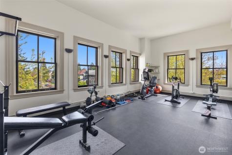 1401 5th Avenue W Seattle WA 98119