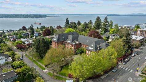 1401 5th Avenue W Seattle WA 98119
