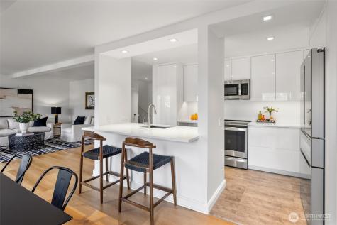 1401 5th Avenue W Seattle WA 98119