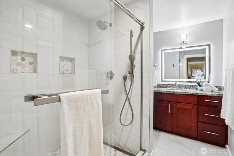 16921 Inglewood Road NE Kenmore WA 98028