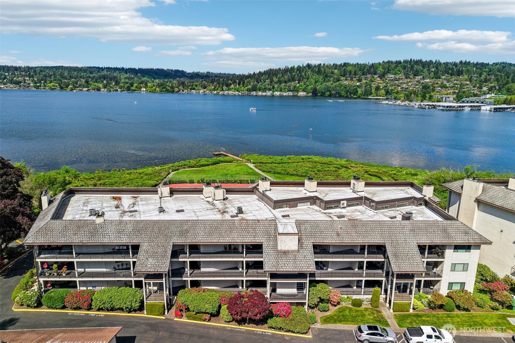 16921 Inglewood Road NE Kenmore WA 98028