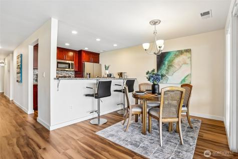 16921 Inglewood Road NE Kenmore WA 98028