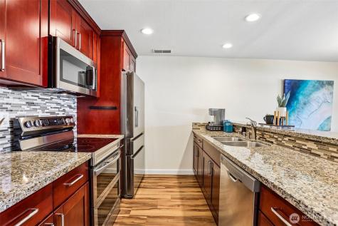 16921 Inglewood Road NE Kenmore WA 98028