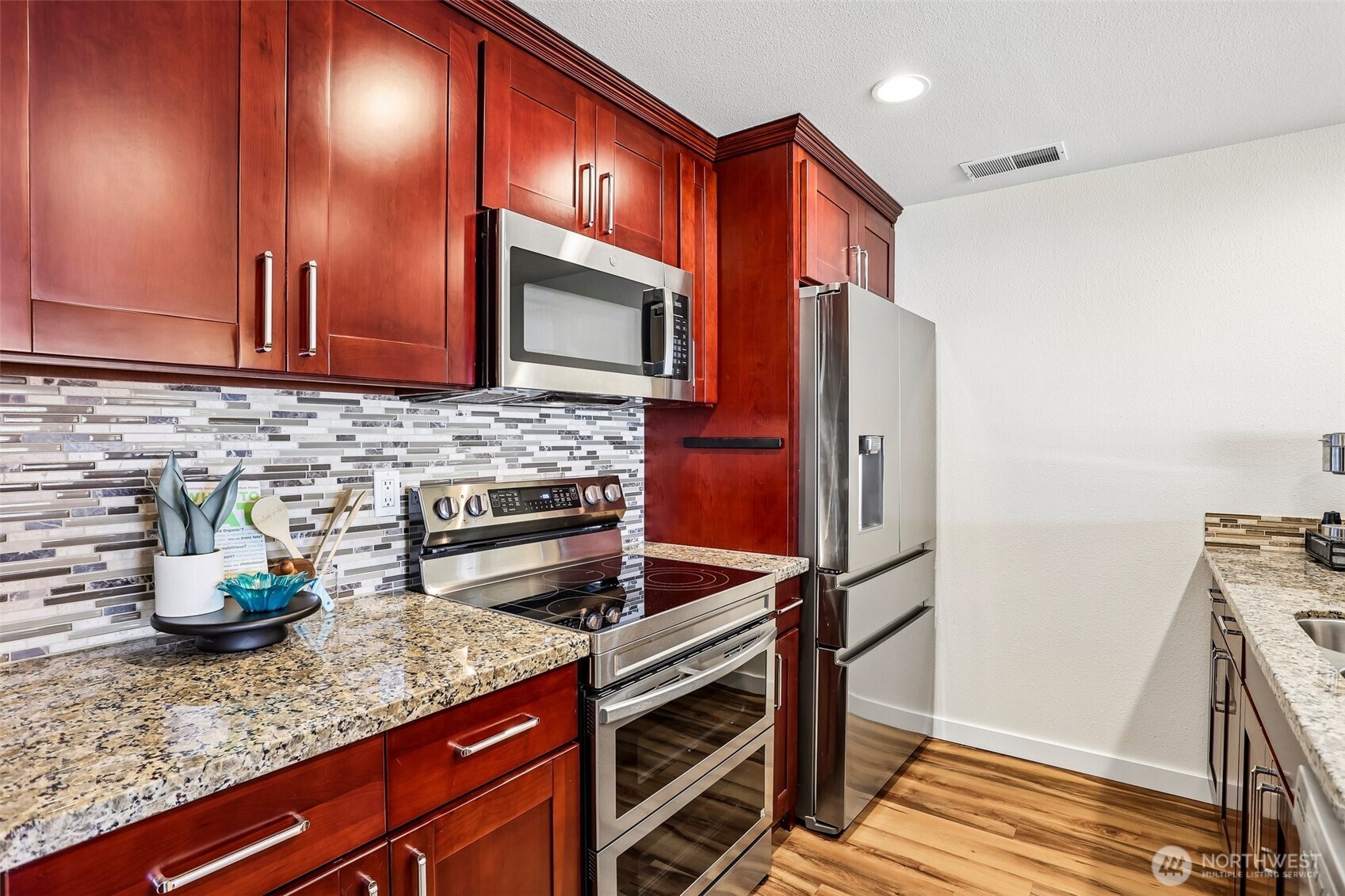 16921 Inglewood Road NE Kenmore WA 98028