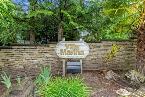 17112 NE 45th Street Redmond WA 98052