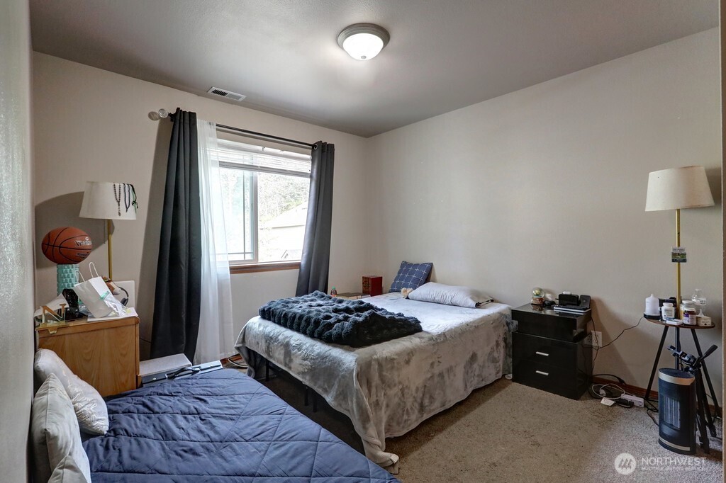 17803 79th Avenue Ct E Puyallup WA 98375