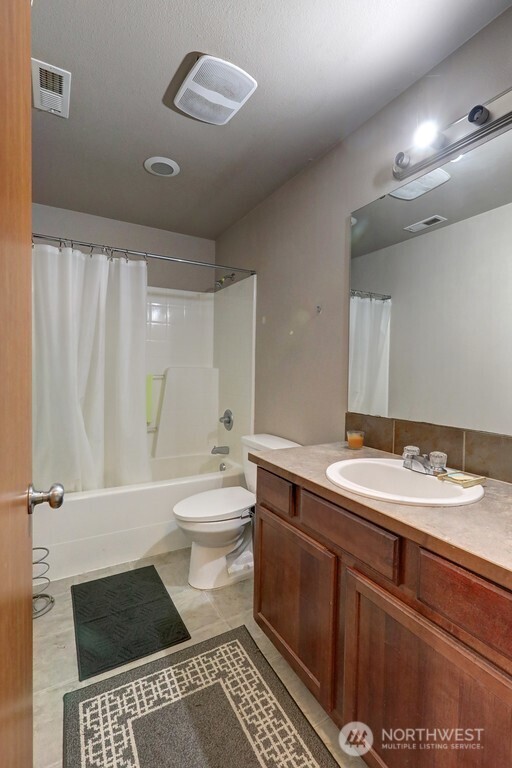 17803 79th Avenue Ct E Puyallup WA 98375