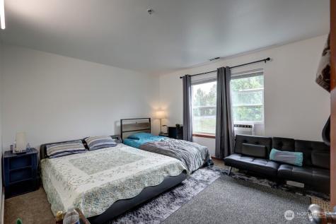 17803 79th Avenue Ct E Puyallup WA 98375