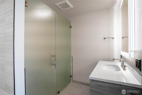 1 Yacinde Court Manson WA 98831