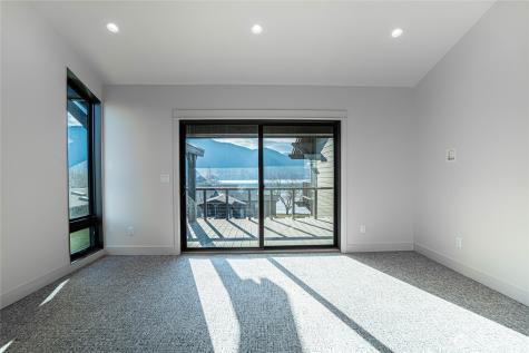 1 Yacinde Court Manson WA 98831