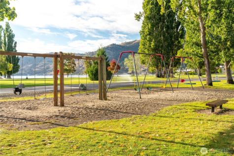 1 Yacinde Court Manson WA 98831