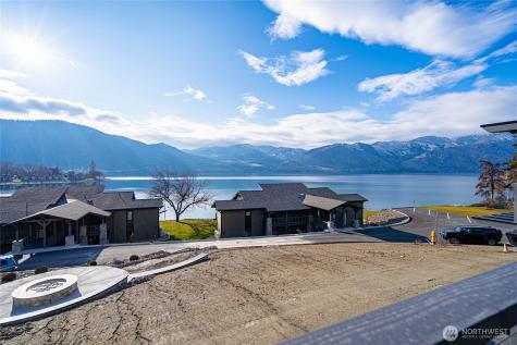 1 Yacinde Court Manson WA 98831