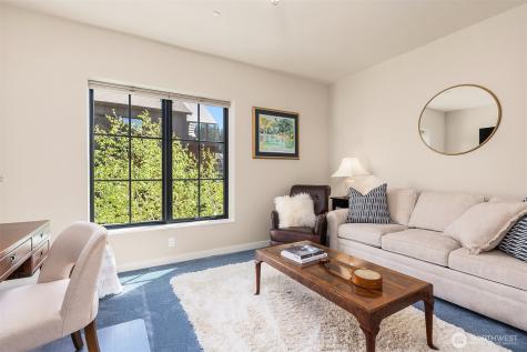 4565 Flying Goat Avenue NE Bainbridge Island WA 98110