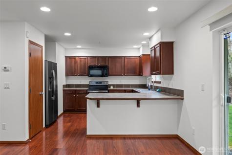 17817 79th Avenue Court E Puyallup WA 98375