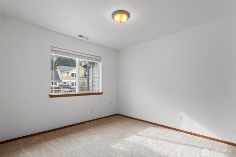 17817 79th Avenue Court E Puyallup WA 98375
