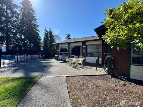 7320 N Skyview Place Tacoma WA 98406
