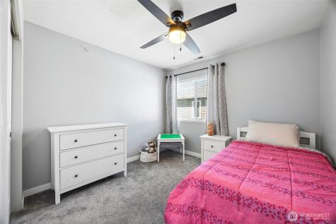 2280 Simmons Street Dupont WA 98327