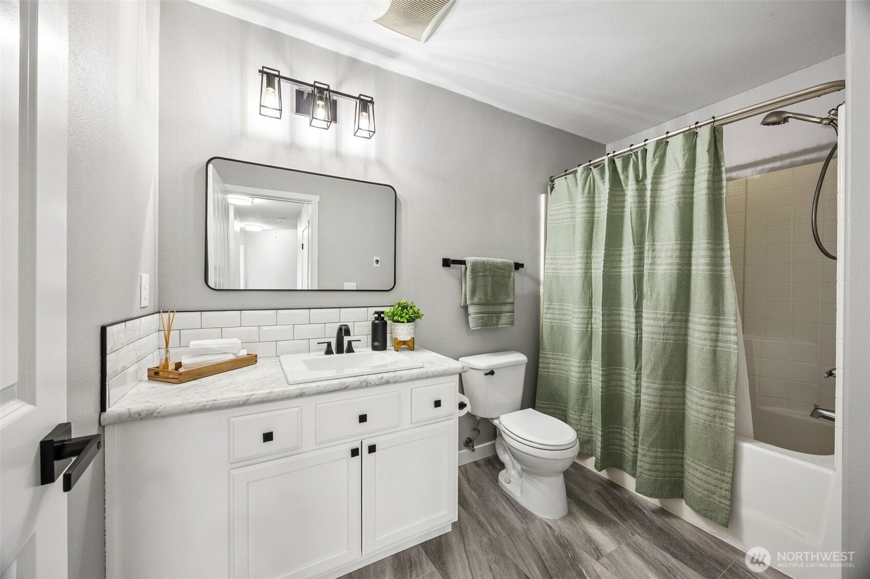 2280 Simmons Street Dupont WA 98327