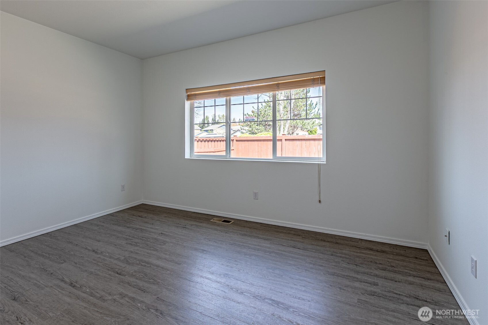 14429 Riverwalk Drive E Sumner WA 98390