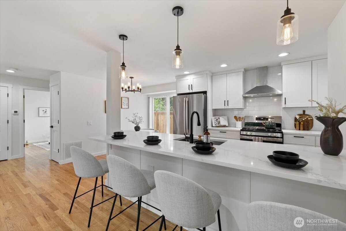 2701 NE 110th Street Seattle WA 98125