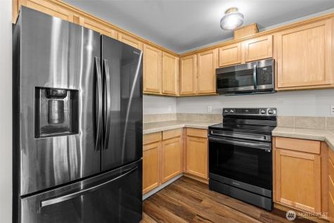 1931 23rd Place NE Issaquah WA 98029