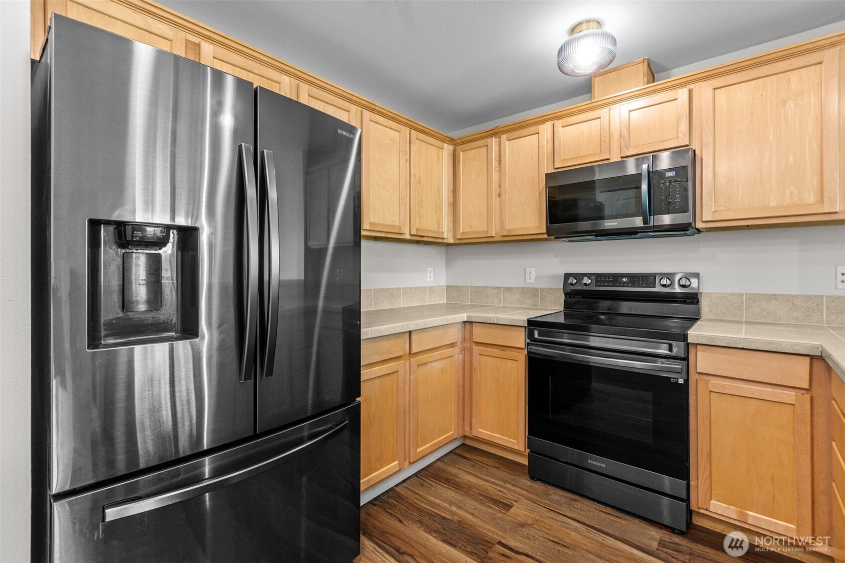1931 23rd Place NE Issaquah WA 98029