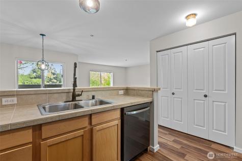 1931 23rd Place NE Issaquah WA 98029