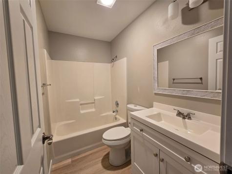 12432 SE 272 Place Kent WA 98030