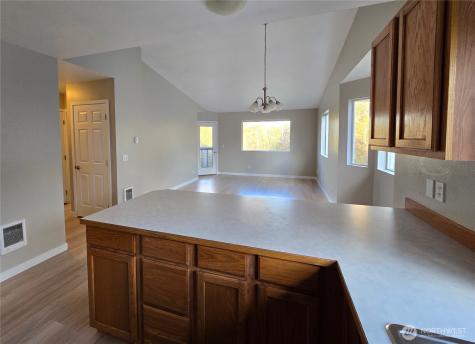 12432 SE 272 Place Kent WA 98030