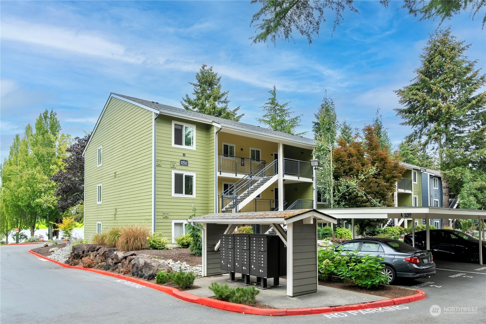 12511 SE 41st Place Bellevue WA 98006