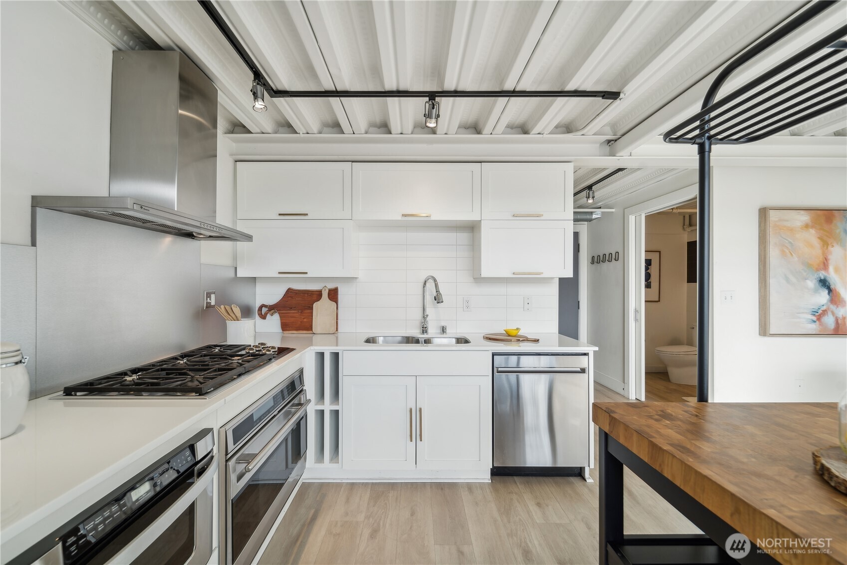 2914 E Madison Street Seattle WA 98112