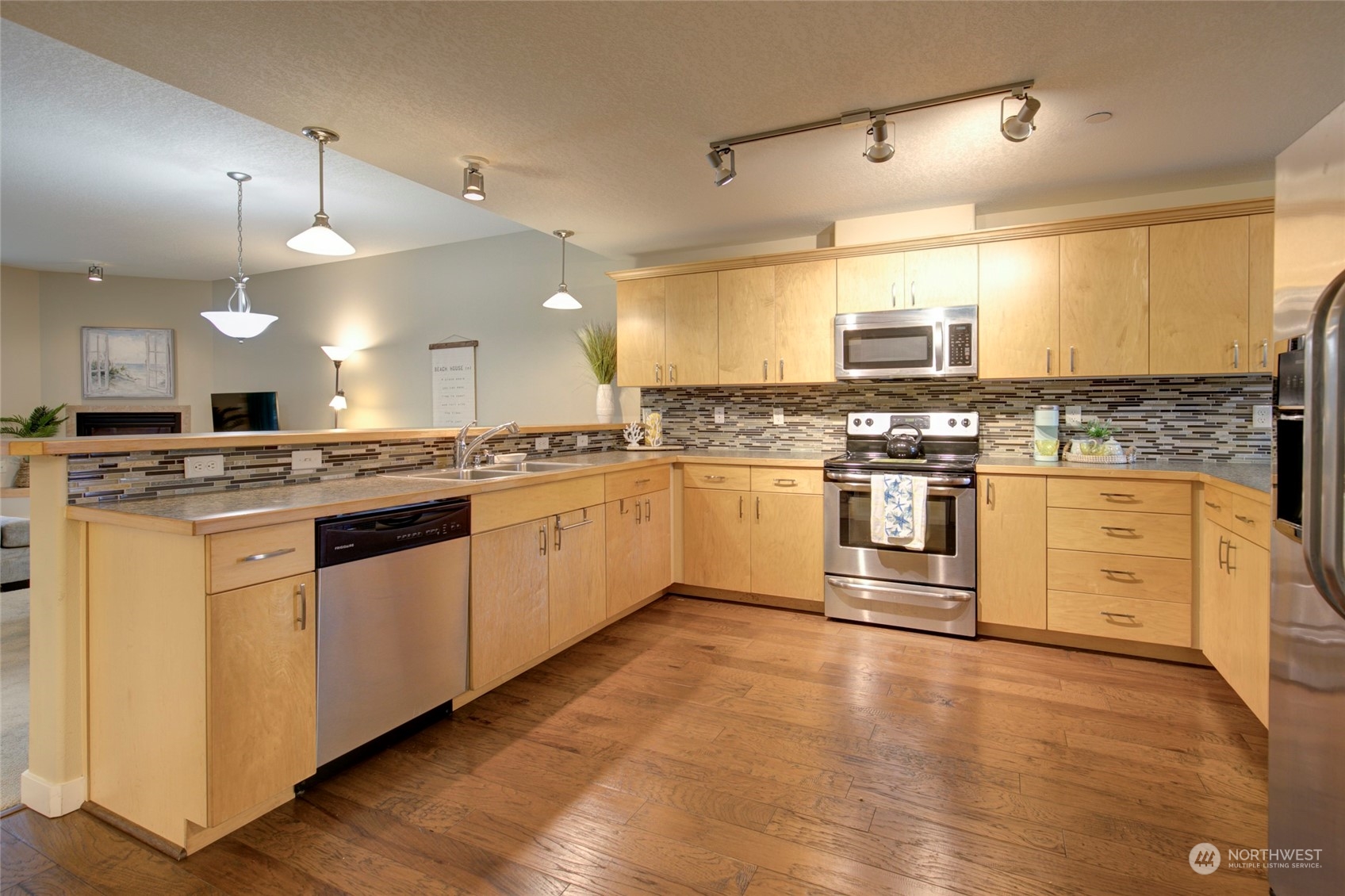 262 Oyhut Bay Boulevard SW Ocean Shores WA 98569
