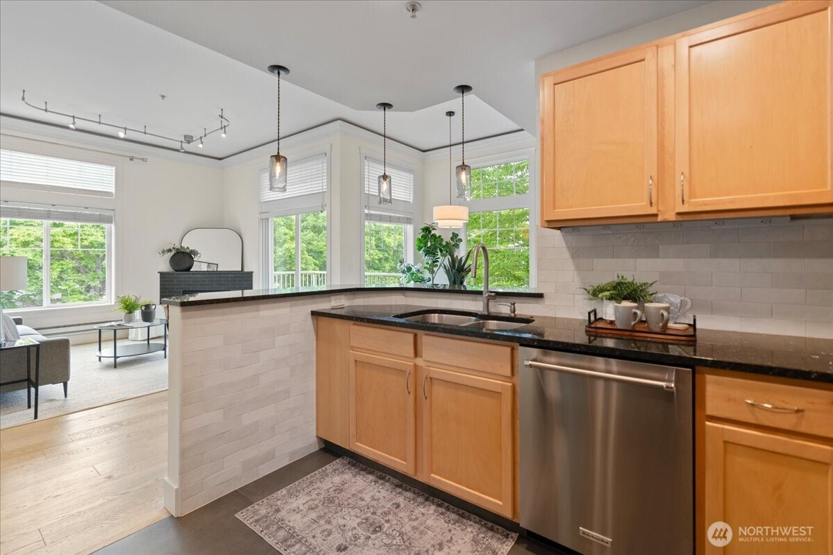 6121 Hazel Avenue SE Auburn WA 98092