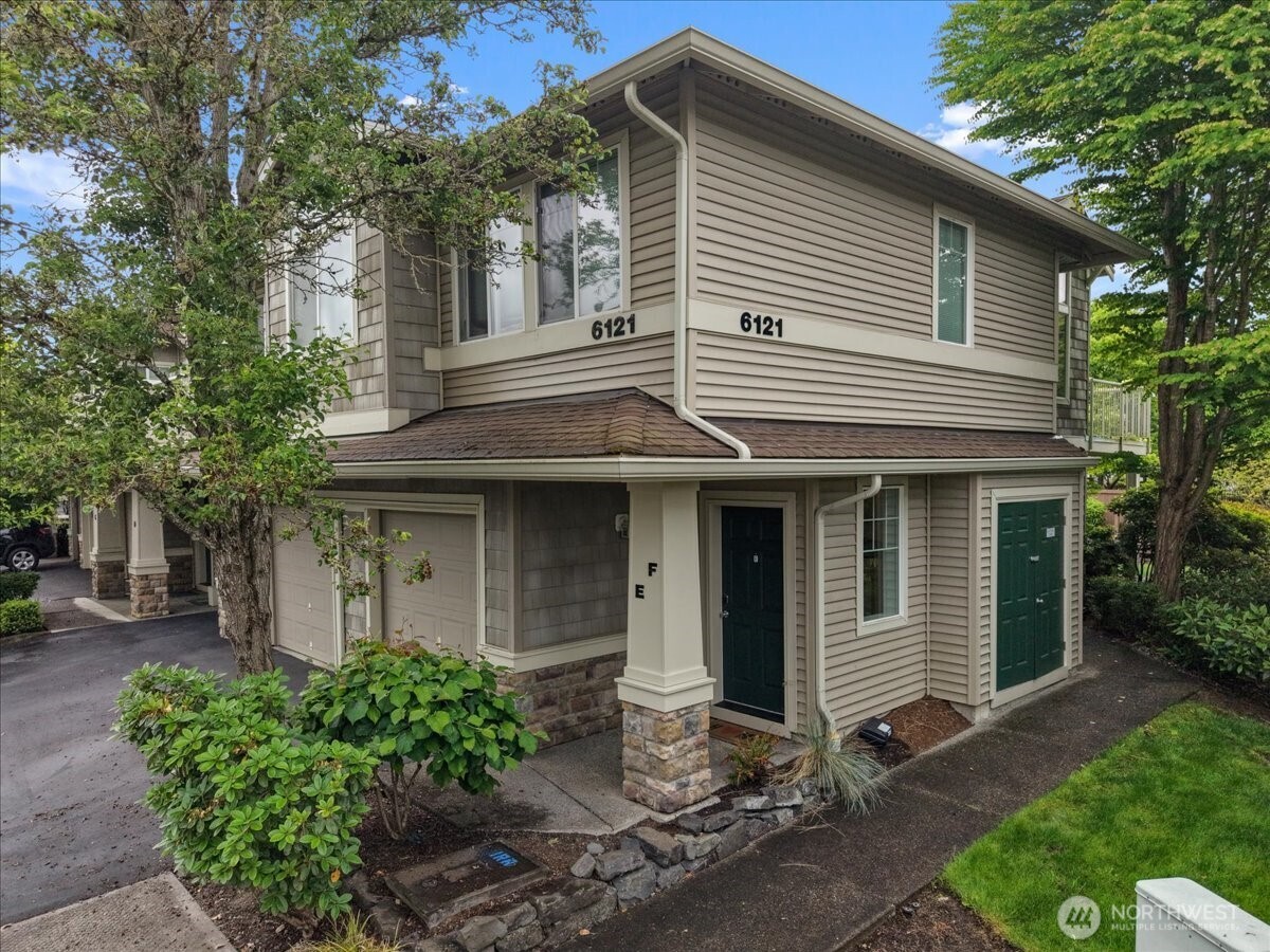 6121 Hazel Avenue SE Auburn WA 98092