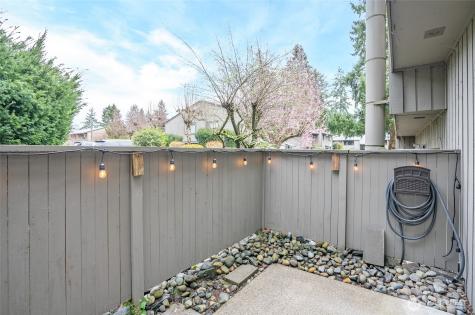 6122 N 16th Street Tacoma WA 98406