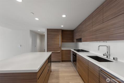 588 Bell Street Seattle WA 98121