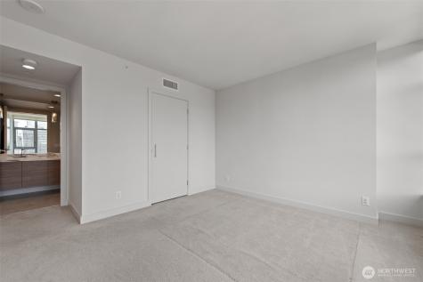 588 Bell Street Seattle WA 98121