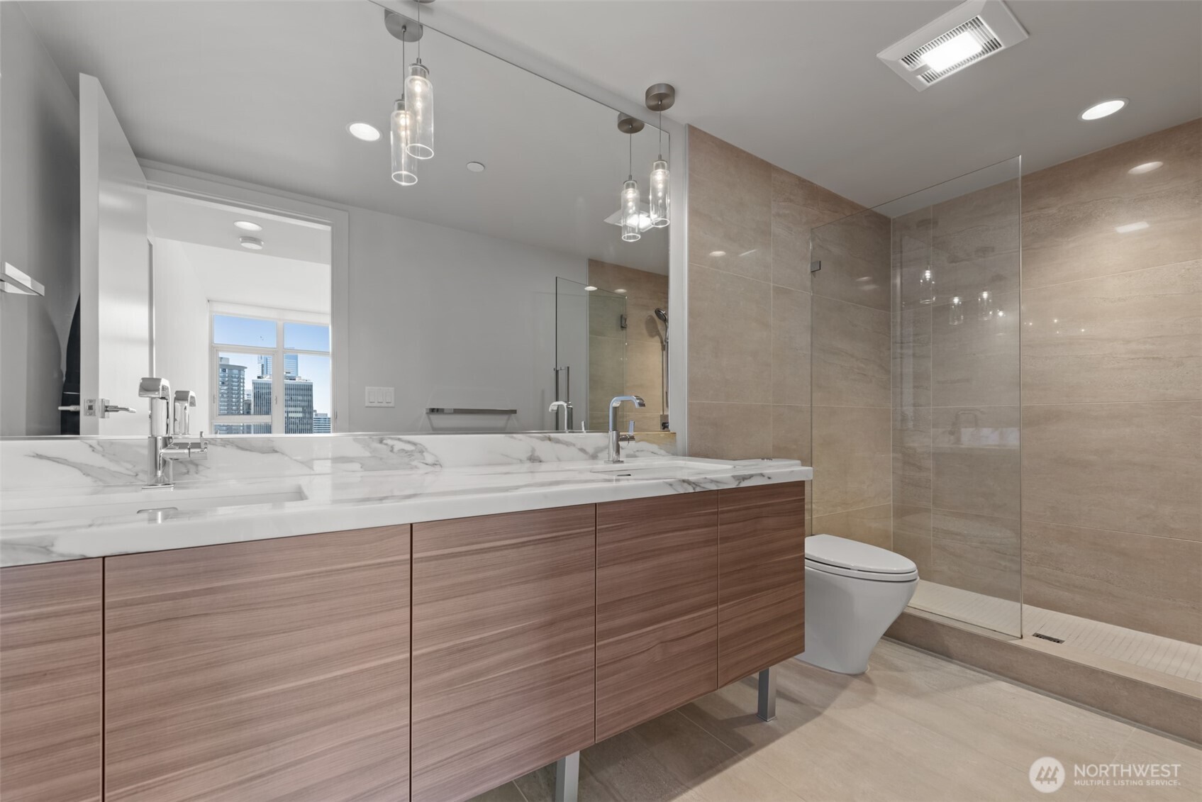 588 Bell Street Seattle WA 98121