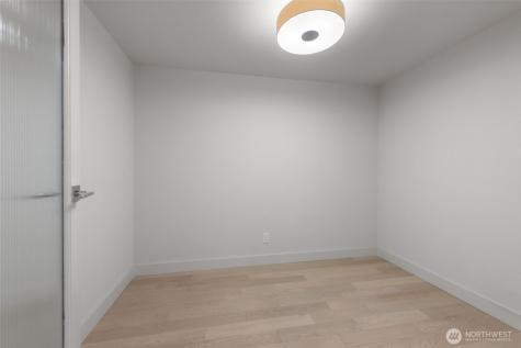 588 Bell Street Seattle WA 98121