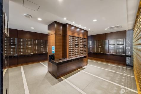 588 Bell Street Seattle WA 98121