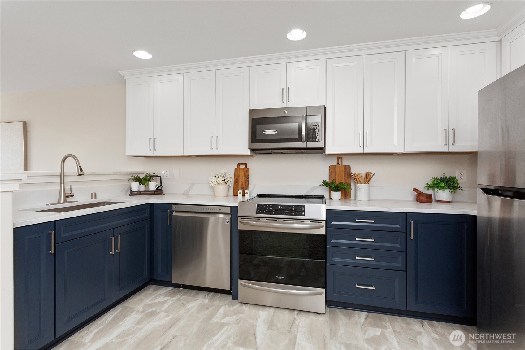 2522 Rucker Avenue Everett WA 98201