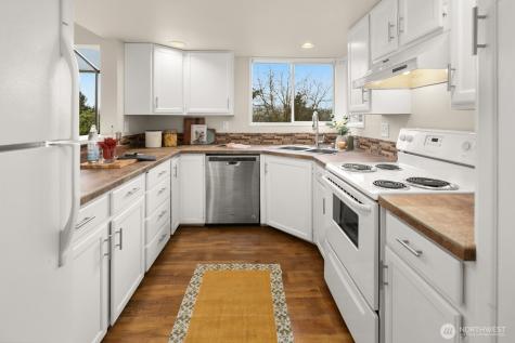 15175 Sunwood Boulevard Tukwila WA 98188