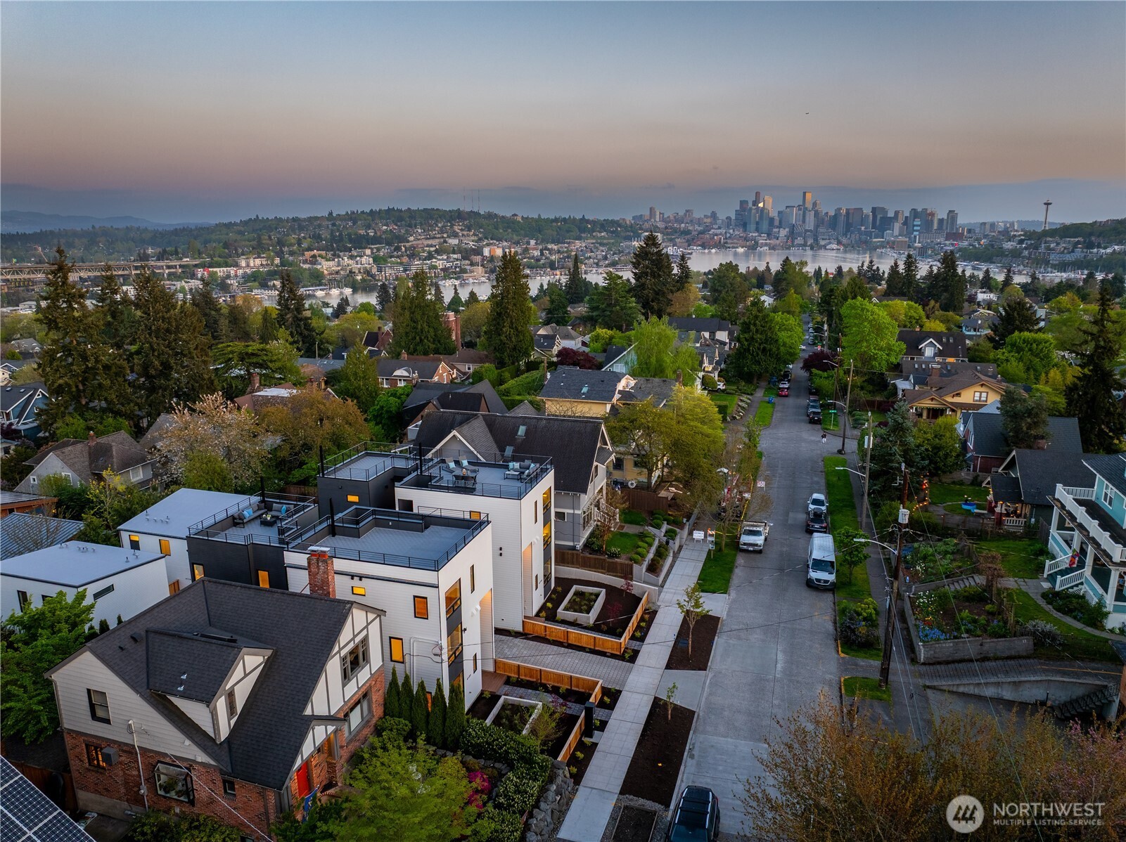 4118 Burke Avenue N Seattle WA 98103