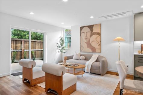 4118 Burke Avenue N Seattle WA 98103