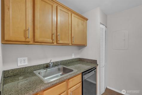 6105 N 16th Street Tacoma WA 98406