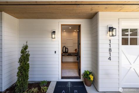 11814 NE 103rd Place Kirkland WA 98033