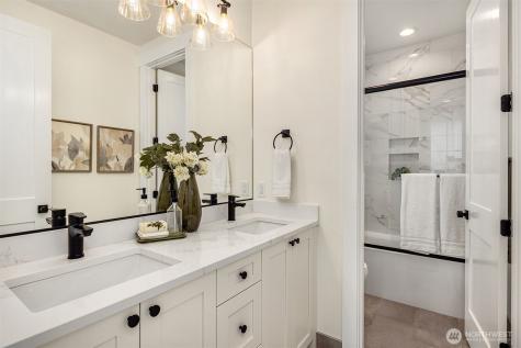 11814 NE 103rd Place Kirkland WA 98033