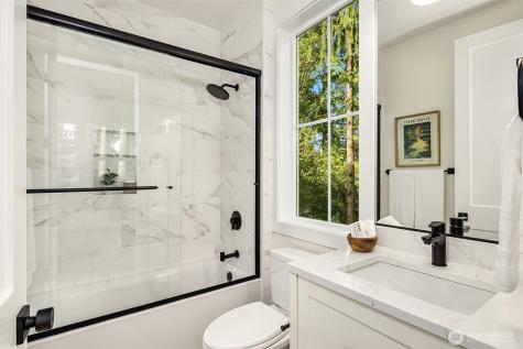 11814 NE 103rd Place Kirkland WA 98033