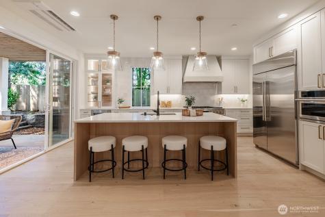 11814 NE 103rd Place Kirkland WA 98033