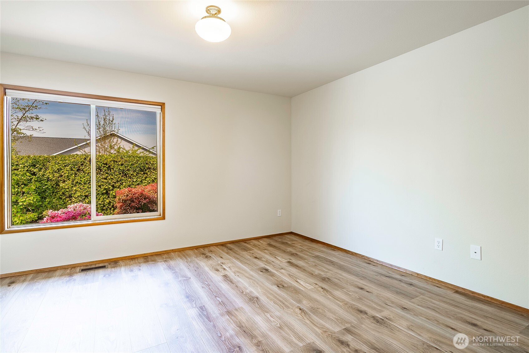 4864 N Village Lane Bellingham WA 98226